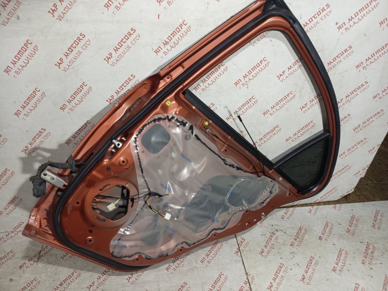 Дверь боковая, 11000 рублей, Владимир