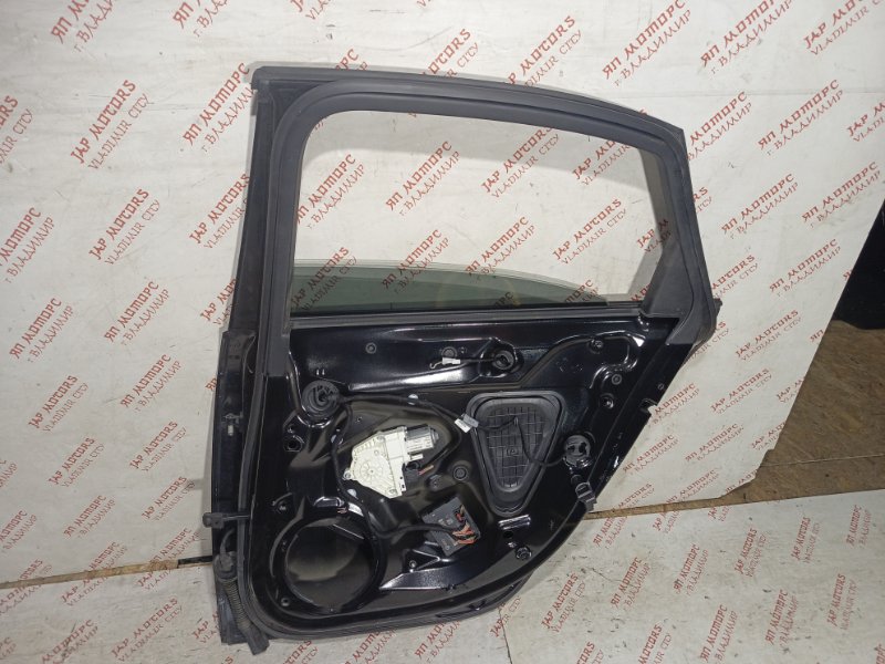 Дверь боковая, 11000 рублей, Владимир