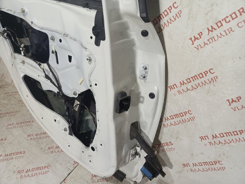 Дверь боковая, 18000 рублей, Владимир