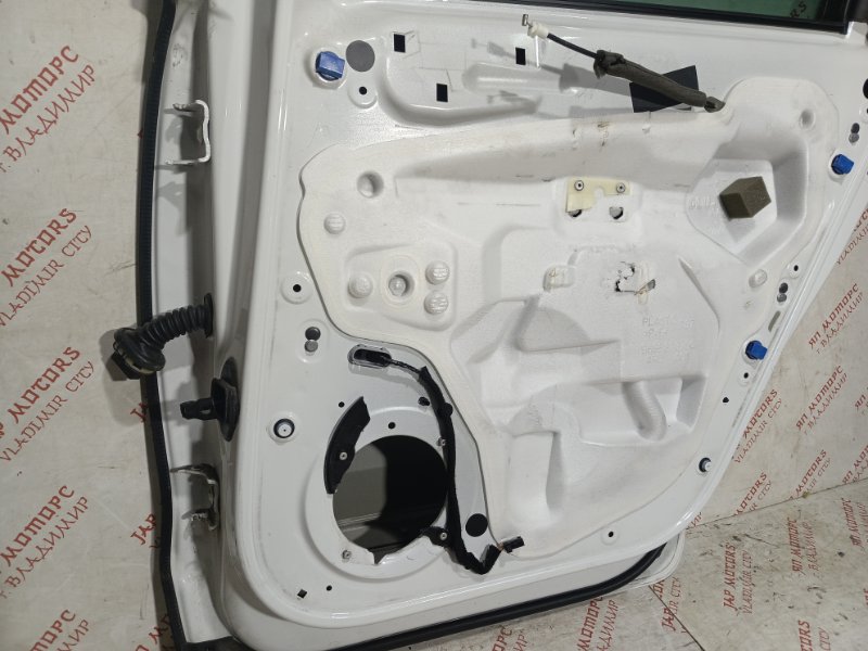 Дверь боковая, 9000 рублей, Владимир