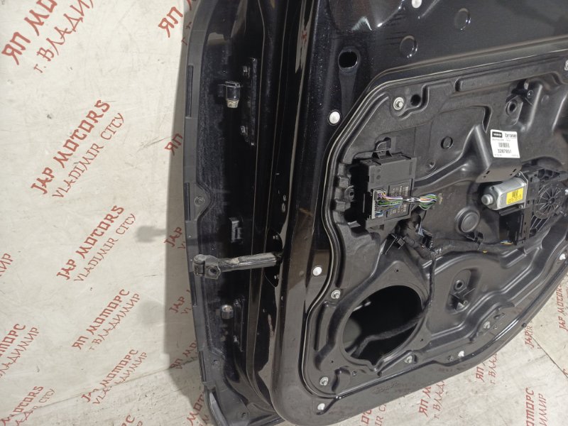 Дверь боковая, 19000 рублей, Владимир