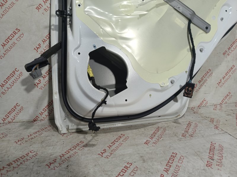 Дверь боковая, 9000 рублей, Владимир