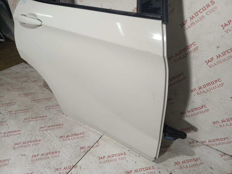 Дверь боковая, 18000 рублей, Владимир