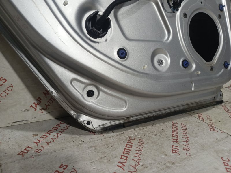 Дверь боковая, 11000 рублей, Владимир