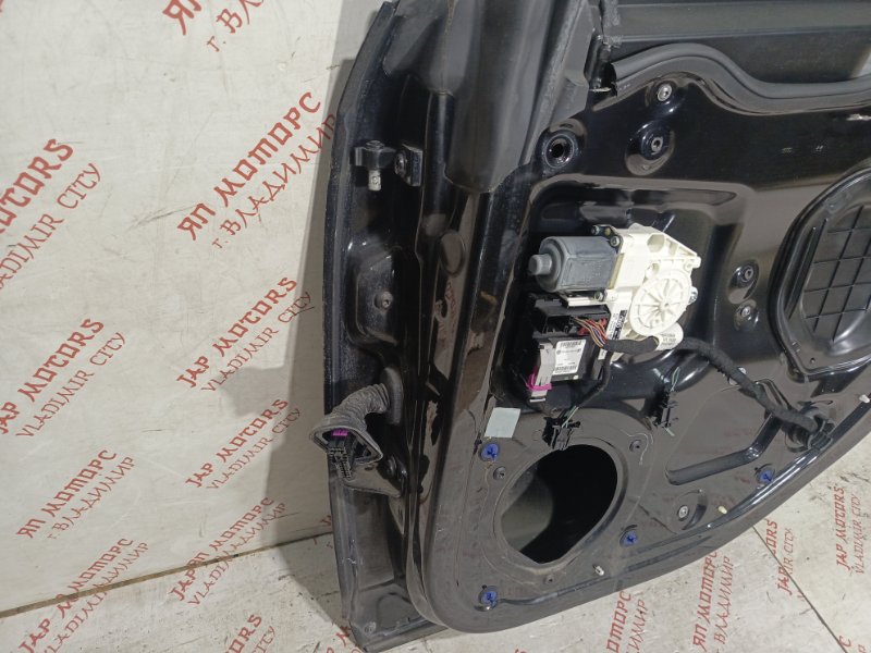 Дверь боковая, 11000 рублей, Владимир