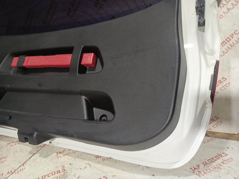 Крышка багажника, 16000 рублей, Владимир