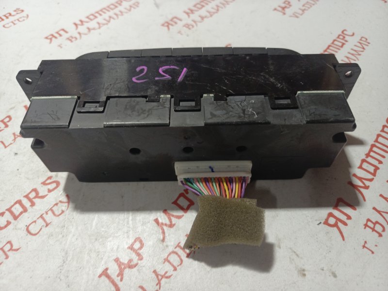 Блок управления климат-контролем, 2000 рублей, Владимир