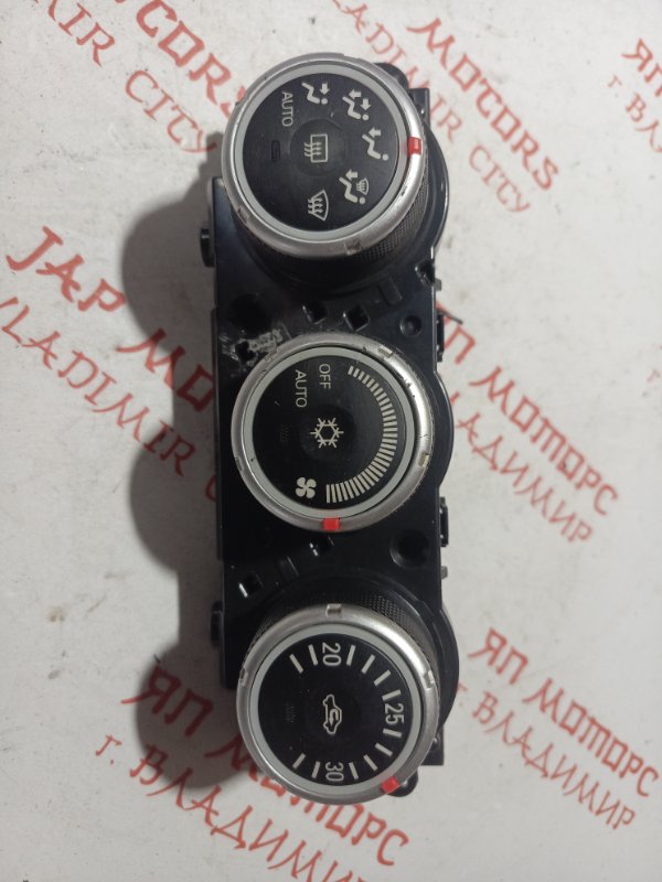 Блок управления климат-контролем, 2000 рублей, Владимир