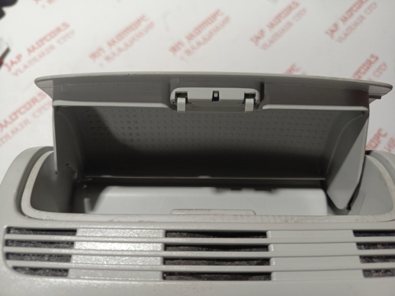 Плафон подсветки салона, 2500 рублей, Владимир