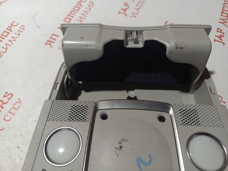 Плафон подсветки салона, 2000 рублей, Владимир