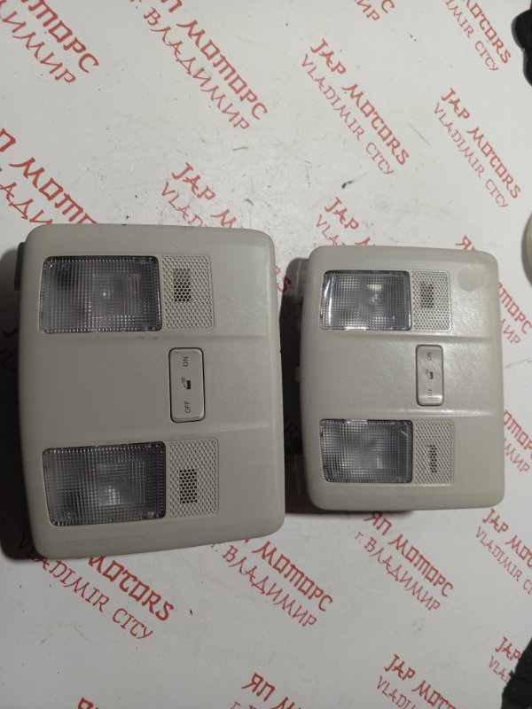 Плафон подсветки салона, 2000 рублей, Владимир