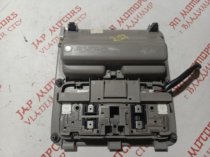 Плафон подсветки салона, 2000 рублей, Владимир