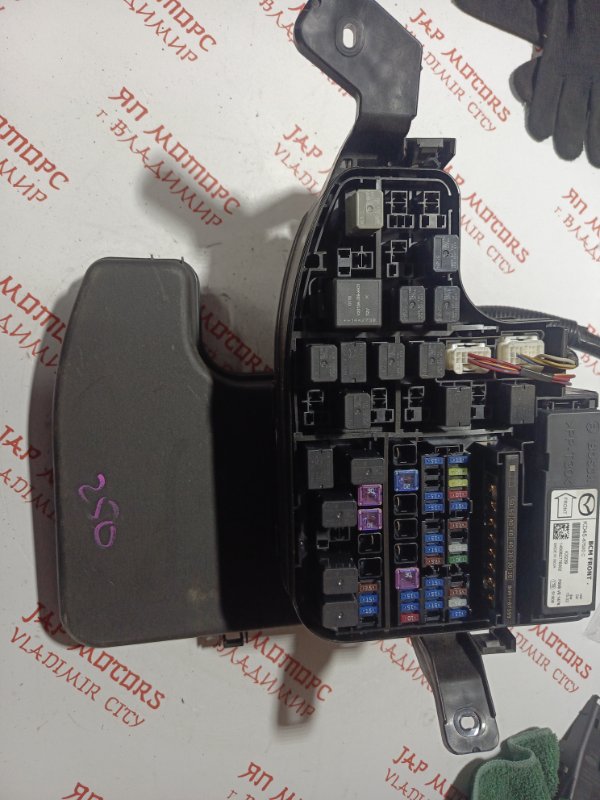 Блок предохранителей под капот, 3500 рублей, Владимир