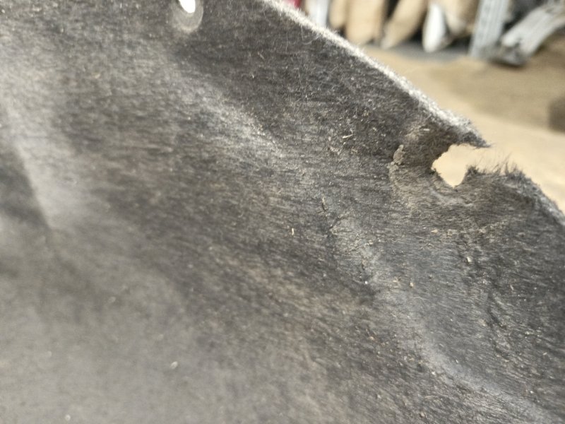 Подкрылок, 8000 рублей, Владимир