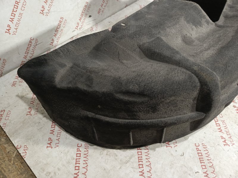 Подкрылок, 5000 рублей, Владимир