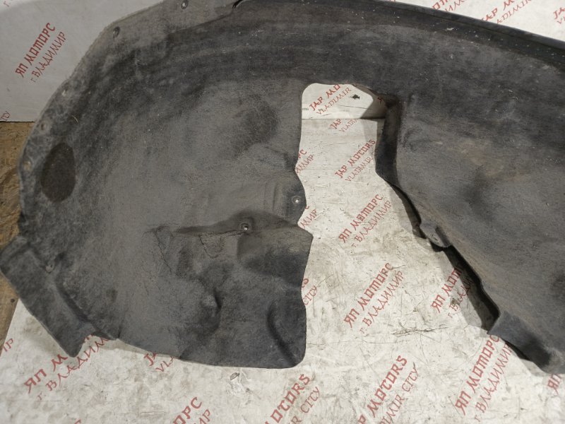 Подкрылок, 5000 рублей, Владимир