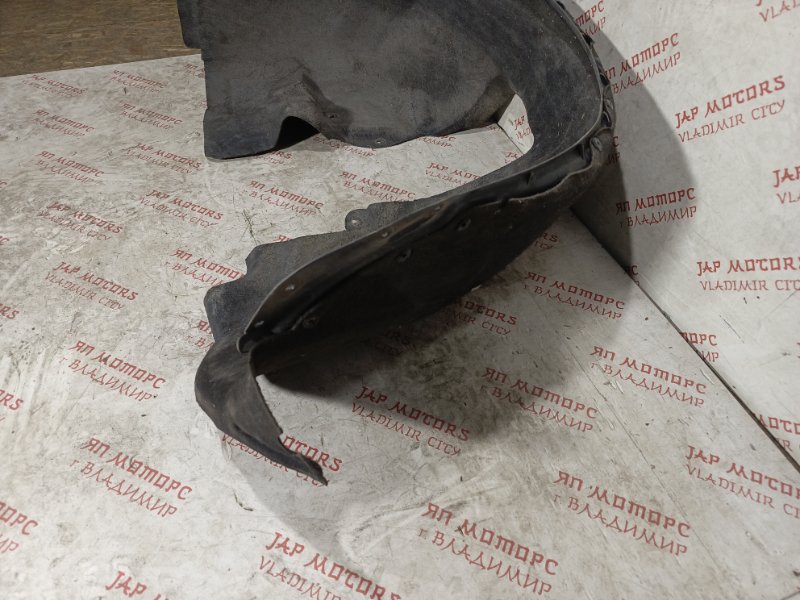 Подкрылок, 5000 рублей, Владимир