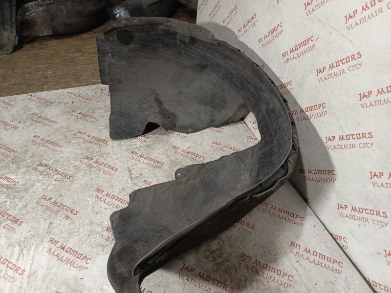 Подкрылок, 5000 рублей, Владимир