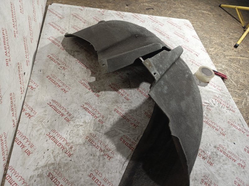 Подкрылок, 1500 рублей, Владимир