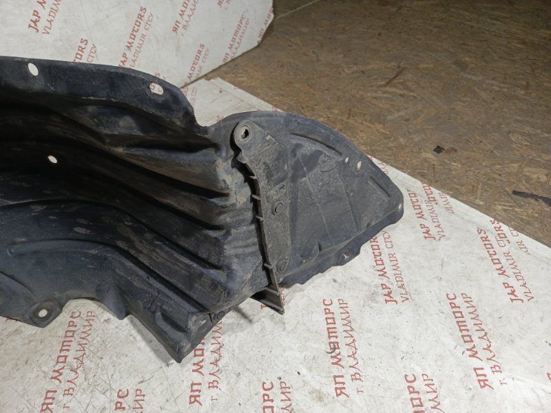 Подкрылок, 4000 рублей, Владимир