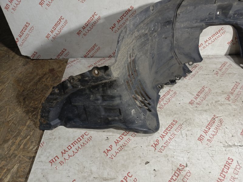 Подкрылок, 3000 рублей, Владимир