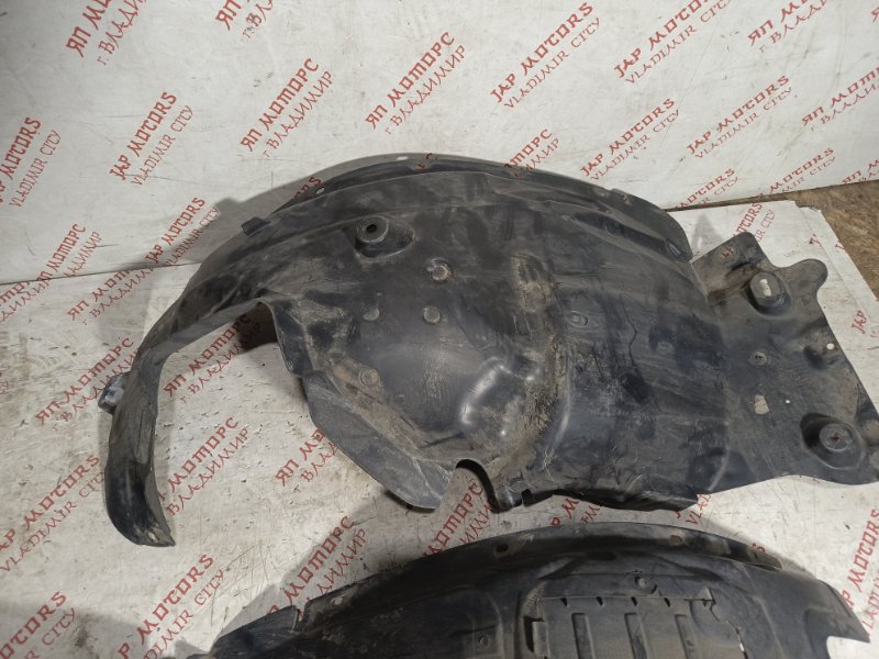 Подкрылок, 5000 рублей, Владимир