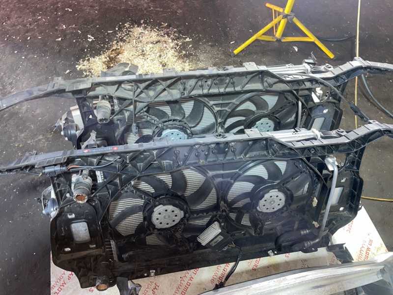 Рамка радиатора, 28000 рублей, Владимир