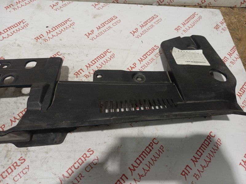 Накладка замка капота, 1500 рублей, Владимир