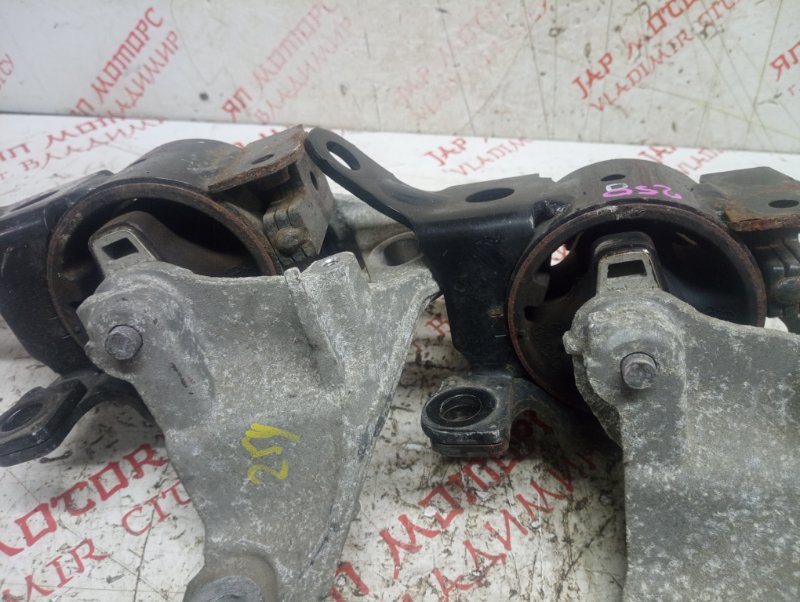 Подушка двигателя, 4000 рублей, Владимир