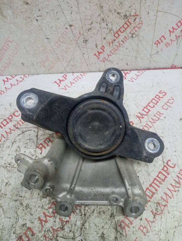 Подушка двигателя, 2000 рублей, Владимир