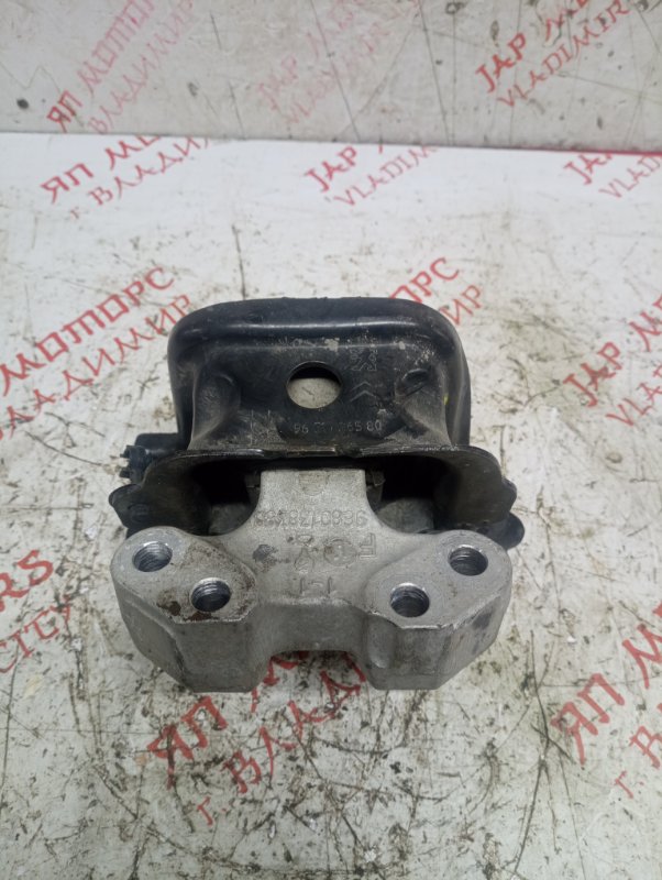 Подушка двигателя, 2000 рублей, Владимир