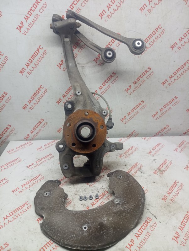 Кулак поворотный, 12000 рублей, Владимир