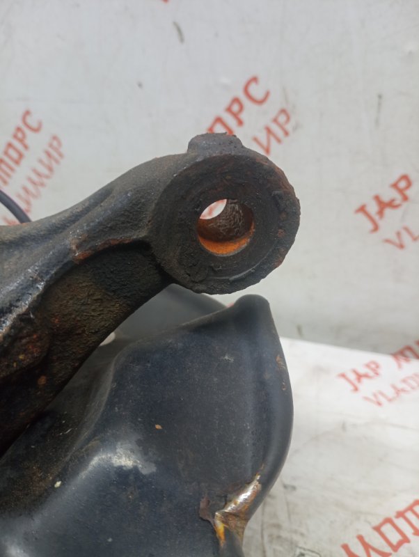 Кулак поворотный, 7000 рублей, Владимир