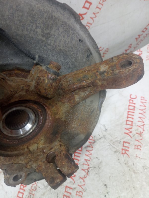 Кулак поворотный, 2000 рублей, Владимир