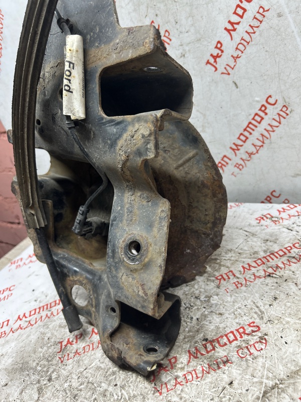 Кулак поворотный, 6000 рублей, Владимир