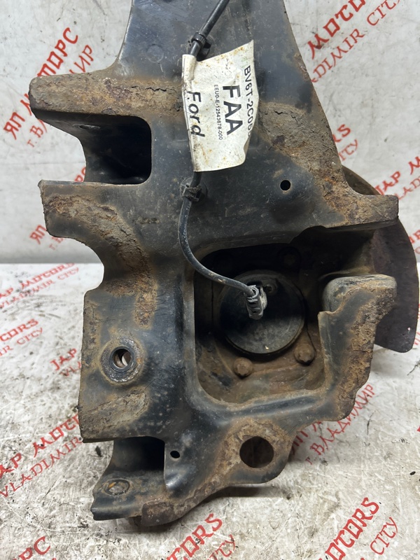 Кулак поворотный, 6000 рублей, Владимир