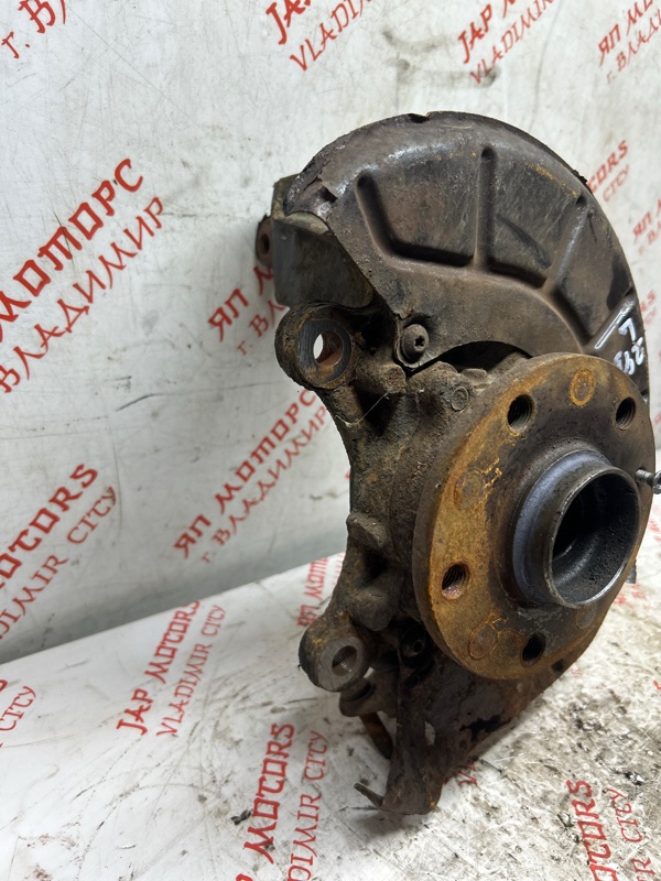 Кулак поворотный, 2000 рублей, Владимир