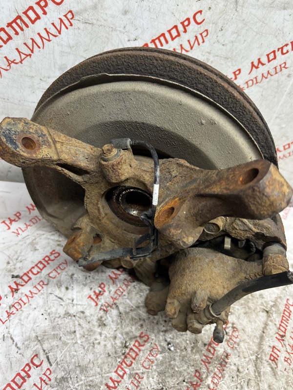 Кулак поворотный, 5000 рублей, Владимир