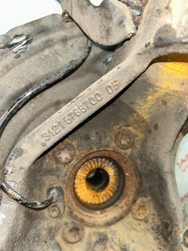 Кулак поворотный, 3000 рублей, Владимир