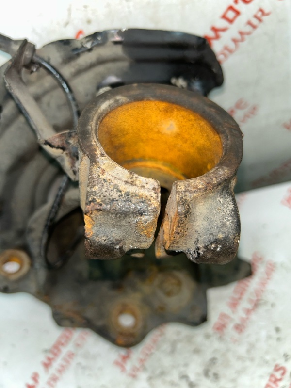 Кулак поворотный, 3000 рублей, Владимир