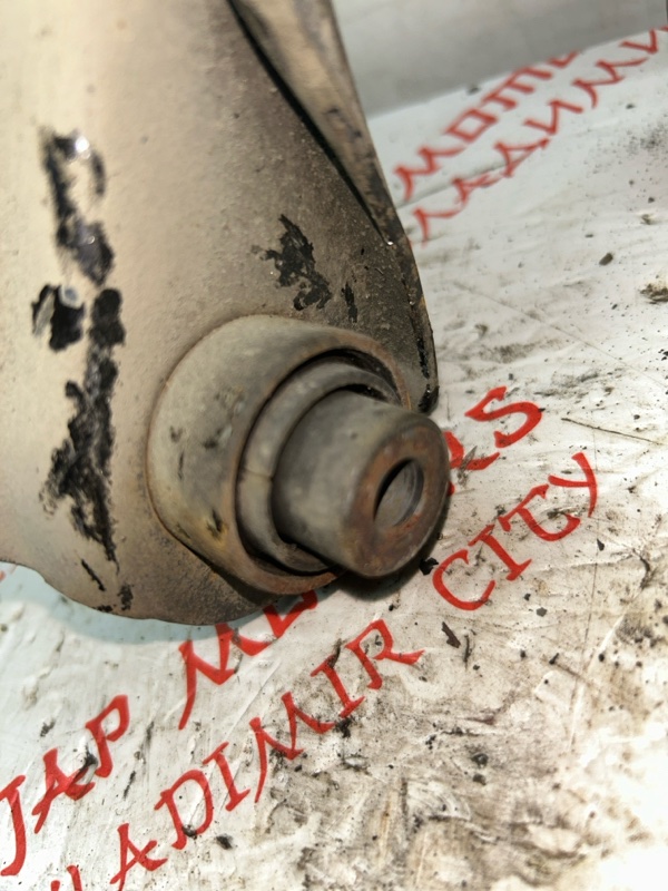 Рычаг подвески нижний, 3500 рублей, Владимир