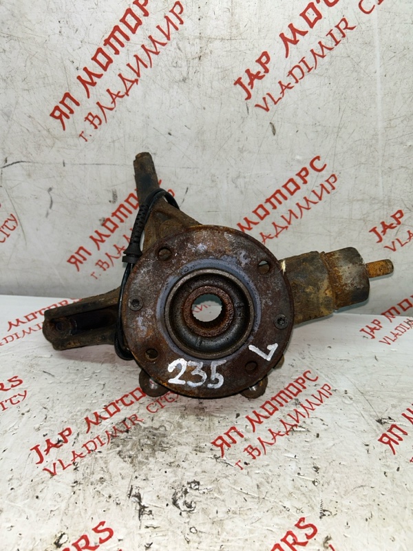 Кулак поворотный, 2000 рублей, Владимир