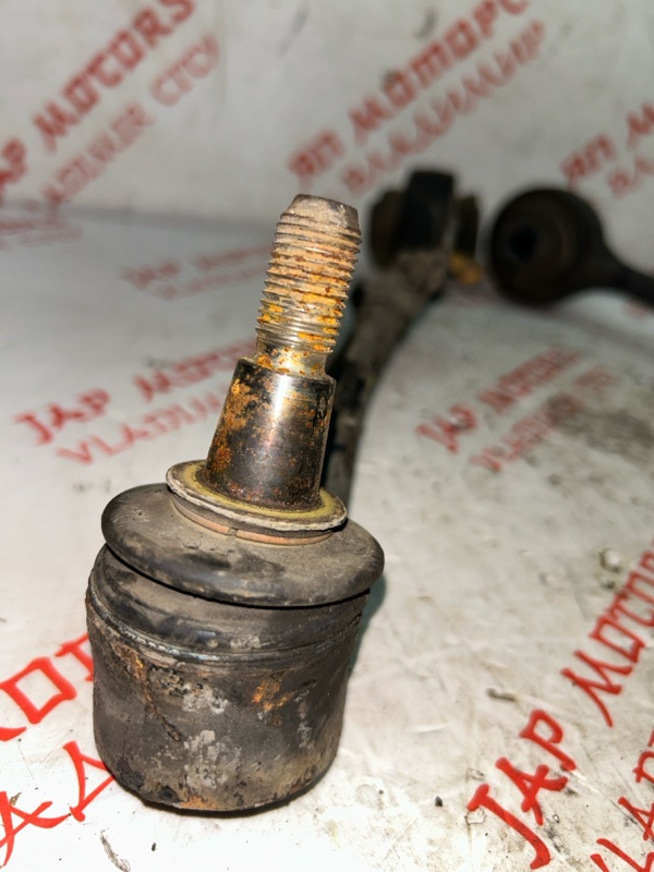 Рычаг подвески нижний, 2000 рублей, Владимир