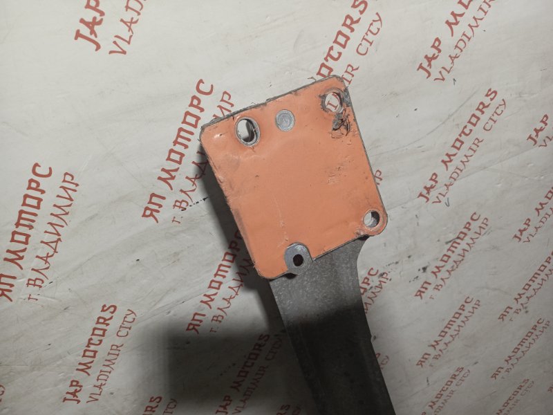 Усилитель бампера, 2000 рублей, Владимир