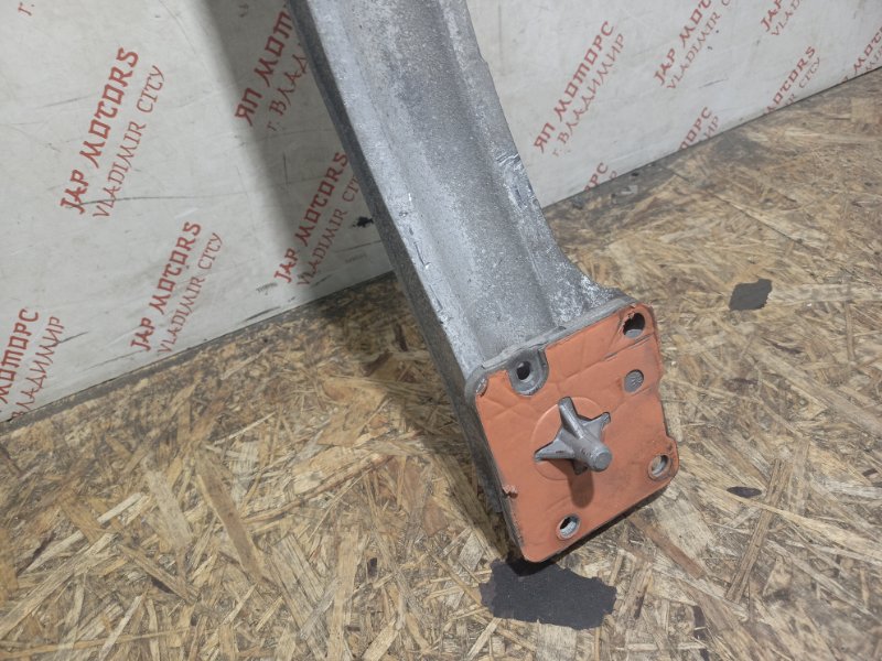 Усилитель бампера, 2000 рублей, Владимир