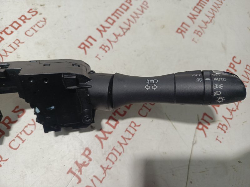 Блок подрулевых переключателей, 2000 рублей, Владимир