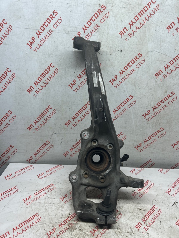 Кулак поворотный, 13000 рублей, Владимир