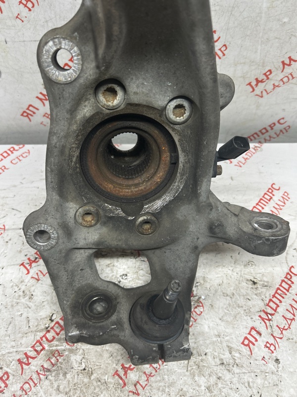 Кулак поворотный, 13000 рублей, Владимир