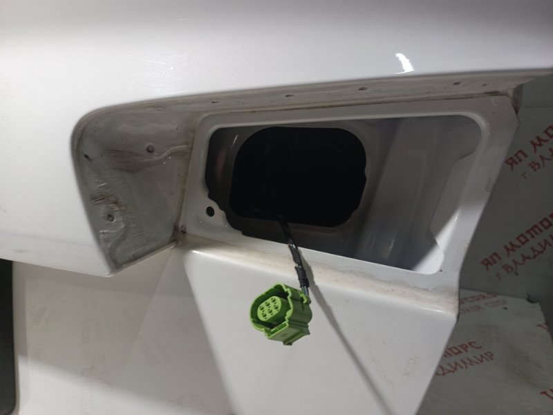 Крышка багажника, 10000 рублей, Владимир