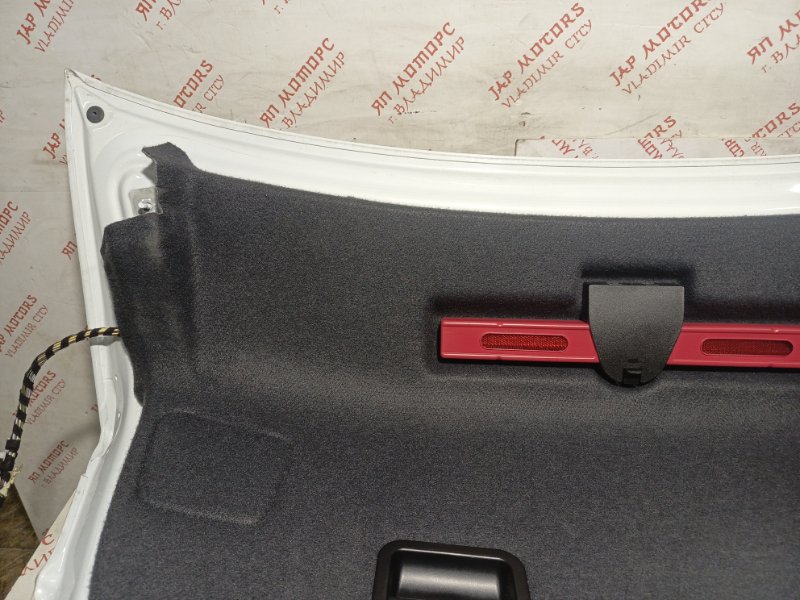 Крышка багажника, 10000 рублей, Владимир